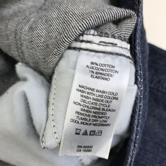 DKNY Denim Shorts Dark wash - Picture 2 of 8